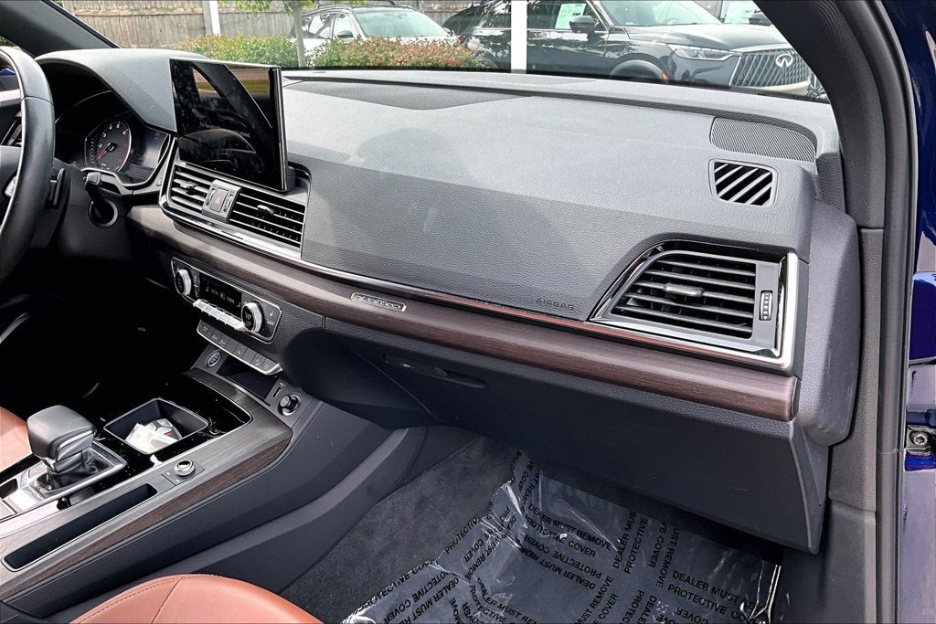 Used 2023 Audi Q5 2.0T Premium w/ Convenience Package AWD/4WD image 25