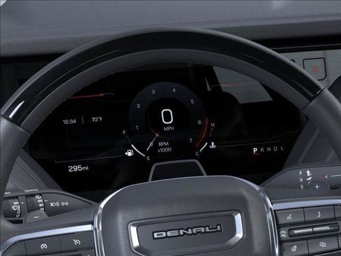 New 2026 GMC Yukon Denali w/ Denali Reserve Package AWD/4WD image 18