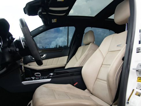 Used 2014 Mercedes-Benz E 63 AMG S-Model image 21