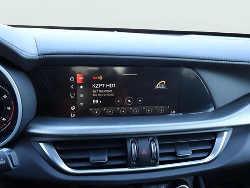 New 2025 Alfa Romeo Stelvio Sprint AWD/4WD image 23