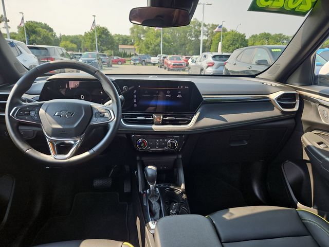 Used 2025 Chevrolet TrailBlazer ACTIV w/ Driver Confidence Package FWD image 13