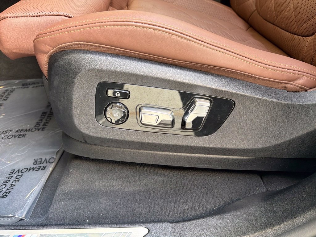 Used 2026 BMW X7 xDrive40i w/ Executive Package AWD/4WD image 65