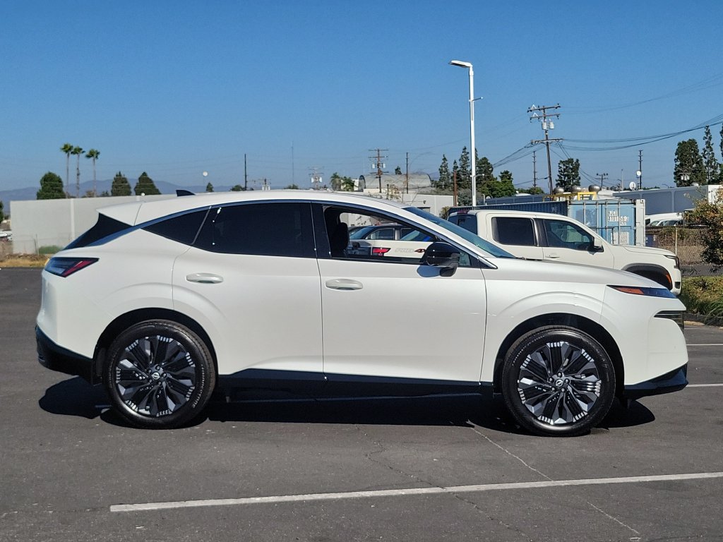 New 2026 Nissan Murano Platinum w/ Cargo Package AWD/4WD image 25