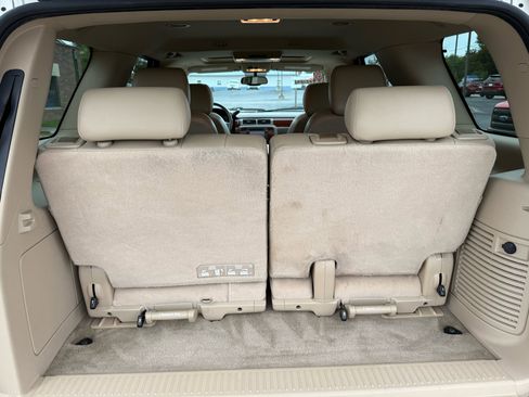 Used 2013 Chevrolet Tahoe LTZ image 9