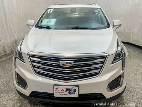 Used 2017 Cadillac XT5 Luxury w/ Driver Awareness Package AWD/4WD image 5