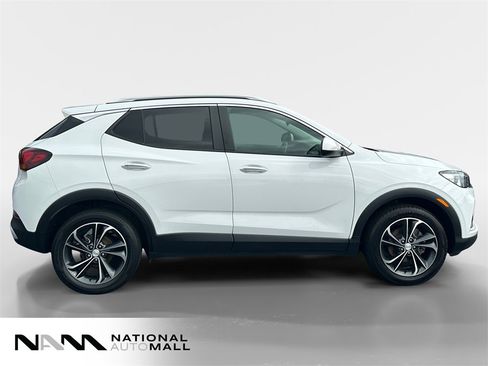 Used 2022 Buick Encore GX Select image 6