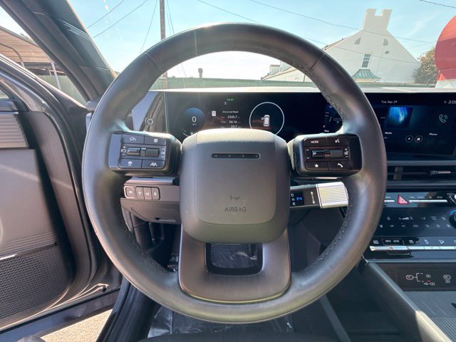 Used 2024 Hyundai Santa Fe Calligraphy AWD/4WD image 8