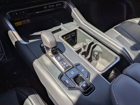 Used 2025 Lexus TX 500h AWD w/ Technology Package image 23