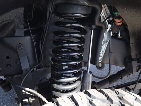 Used 2026 Ford F350 Platinum AWD/4WD image 13