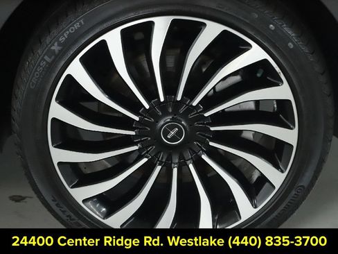 Certified 2023 Lincoln Nautilus Black Label AWD/4WD image 10