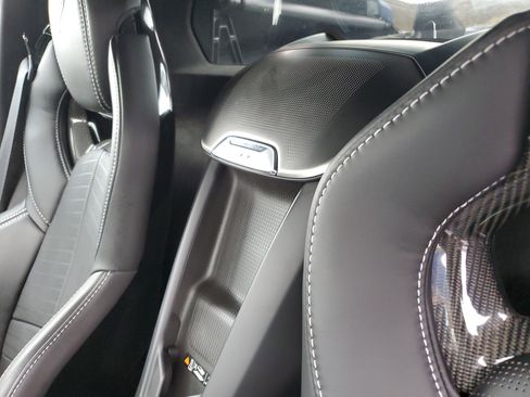 Used 2023 Chevrolet Corvette 3LT w/ Z51 Performance Package image 31