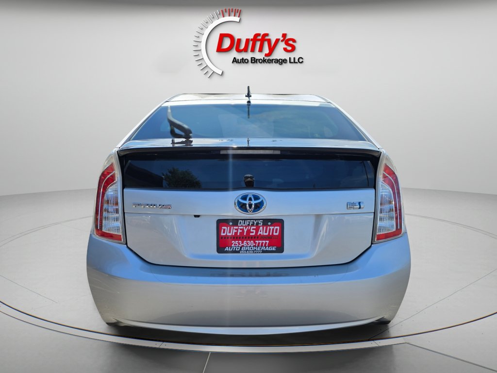 Used 2015 Toyota Prius Two FWD image 17