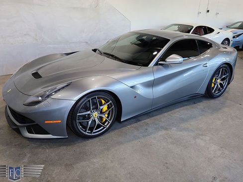 Used 2016 Ferrari F12 Berlinetta image 52