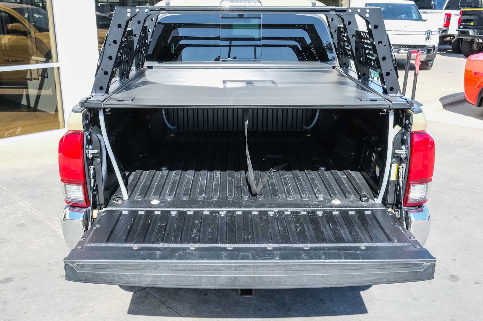 Used 2019 Toyota Tacoma TRD Off-Road AWD/4WD image 46