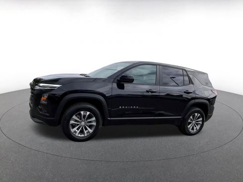 Used 2025 Chevrolet Equinox LT image 8