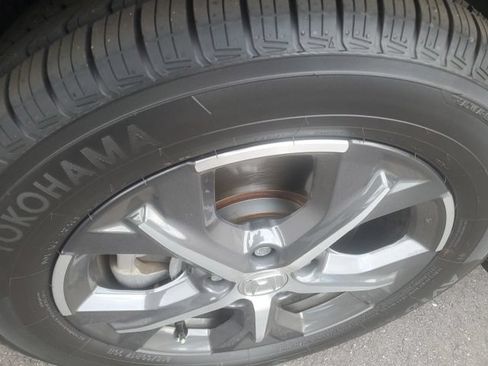 Used 2023 Honda HR-V EX-L image 27