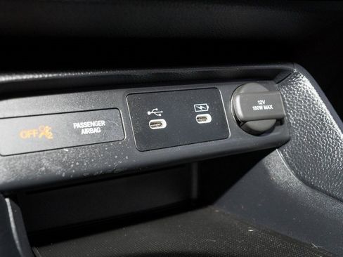 Used 2025 Honda Civic Sport image 13