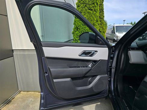 New 2026 Land Rover Range Rover Velar S image 23