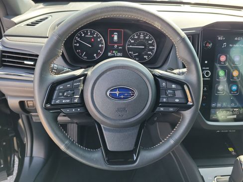 Used 2025 Subaru Forester Touring AWD/4WD image 21