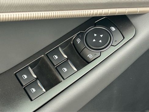 New 2026 Ford Explorer Active AWD/4WD image 16