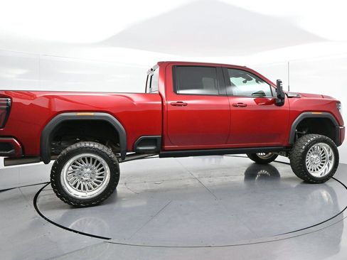 Used 2026 GMC Sierra 2500 AT4 w/ AT4 Premium Plus Package AWD/4WD image 8
