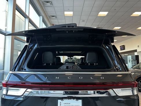 Certified 2022 Lincoln Navigator Reserve image 42