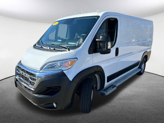 Used 2025 RAM ProMaster 2500 w/ U-Haul Equipment Group FWD image 5