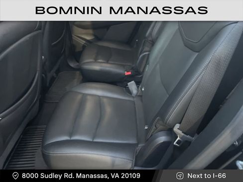 Used 2022 Cadillac XT6 Premium Luxury image 6