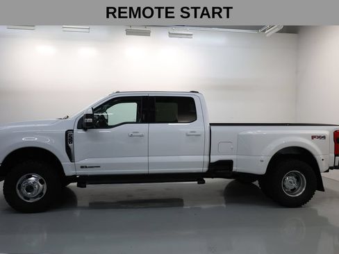Used 2023 Ford F350 Lariat w/ FX4 Off-Road Package AWD/4WD image 22