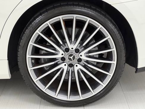 Used 2021 Mercedes-Benz S 580 4MATIC Sedan image 46