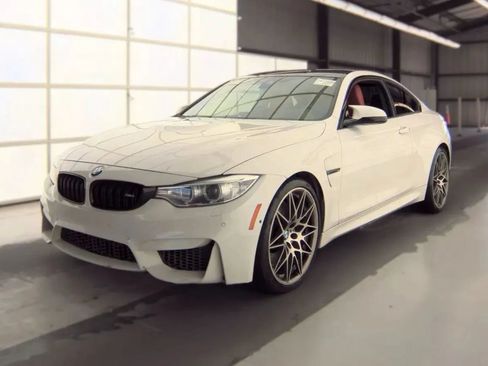 Used 2017 BMW M4 Coupe RWD image 1