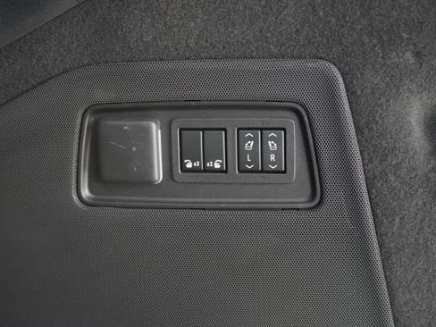 Used 2023 Cadillac Escalade V AWD/4WD image 47