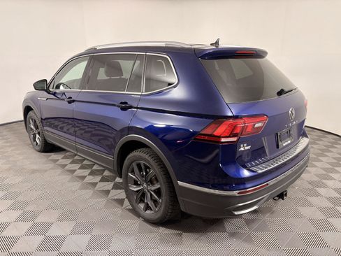 Used 2022 Volkswagen Tiguan SE AWD/4WD image 3