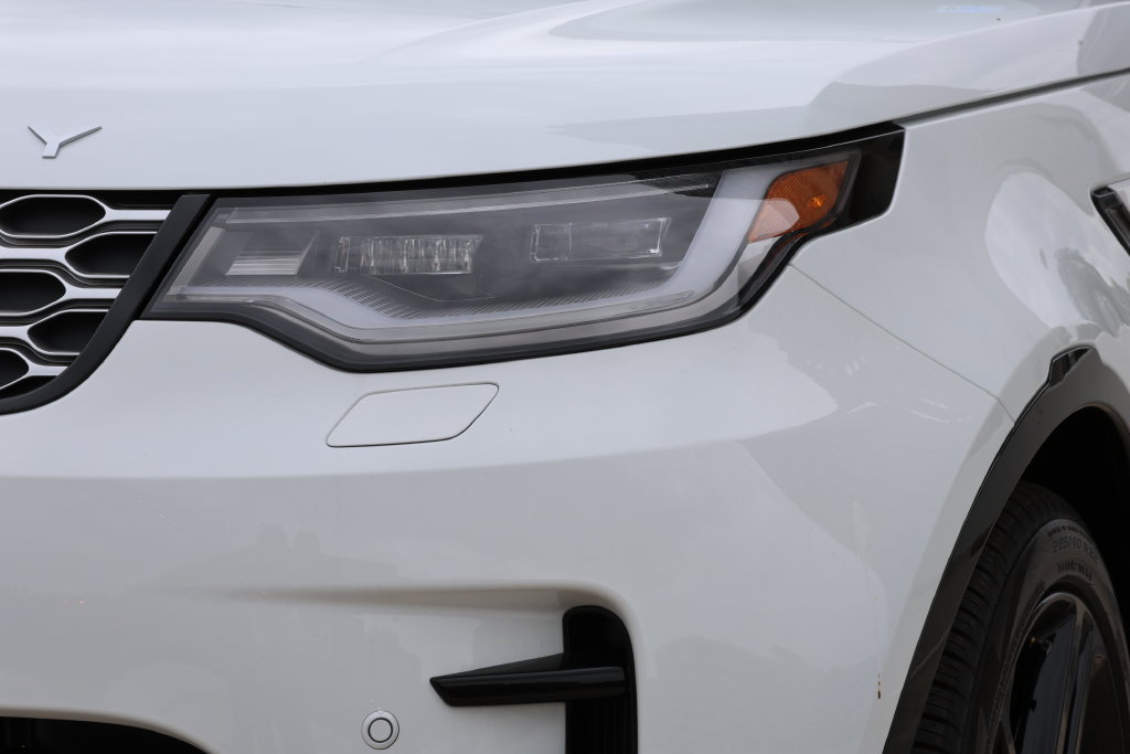 New 2026 Land Rover Discovery Limited Edition AWD/4WD image 5
