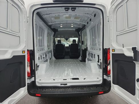 New 2026 Ford Transit 250 148 Medium Roof image 26