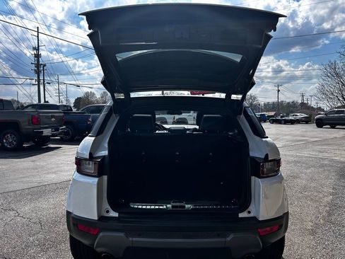 Used 2018 Land Rover Range Rover Evoque SE Premium AWD/4WD image 5