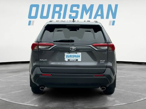 Certified 2022 Toyota RAV4 XLE w/ Convenience Package image 7