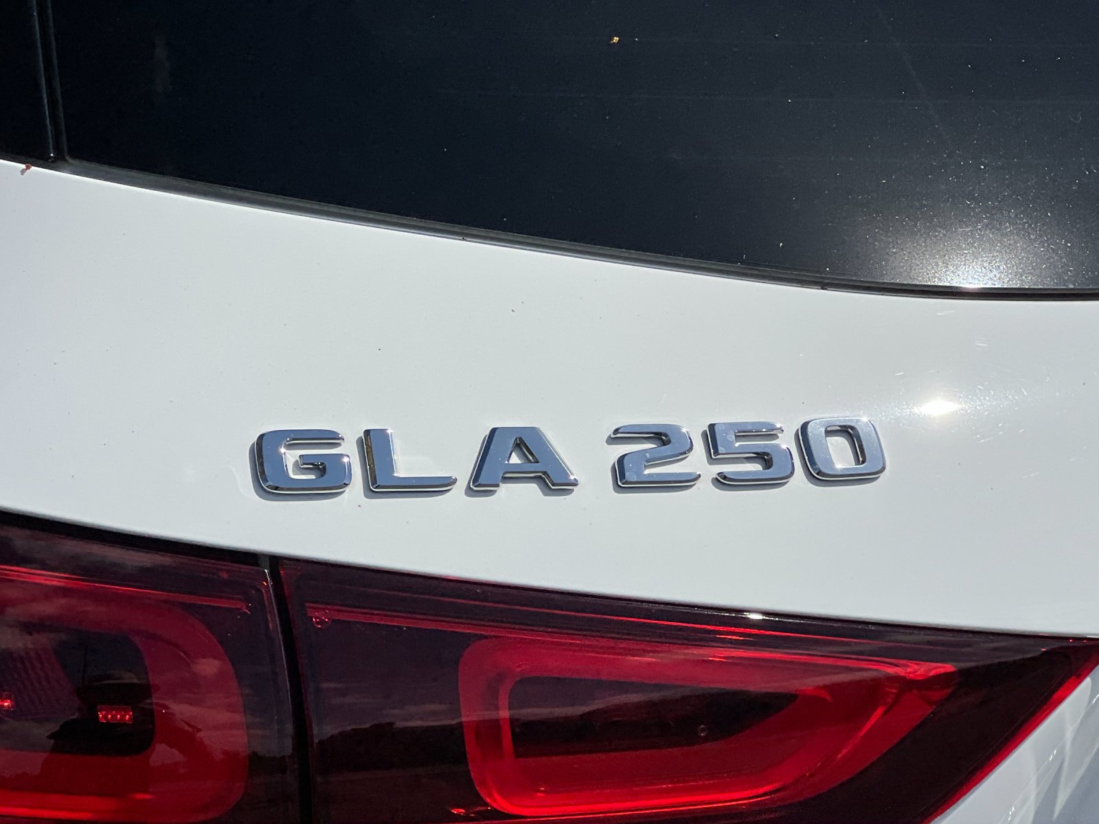 Certified 2023 Mercedes-Benz GLA 250 4MATIC image 25