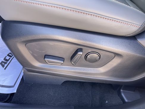 New 2026 Ford Explorer Active image 34