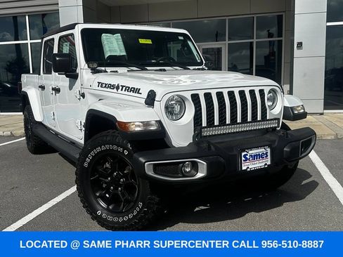 Used 2023 Jeep Gladiator Sport AWD/4WD image 4
