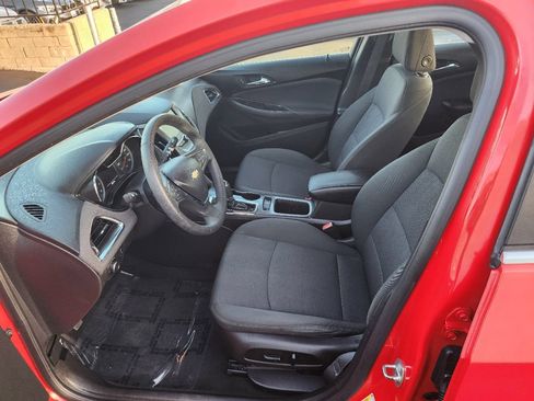 Used 2018 Chevrolet Cruze LT w/ LT Fleet Convenience Package FWD image 7