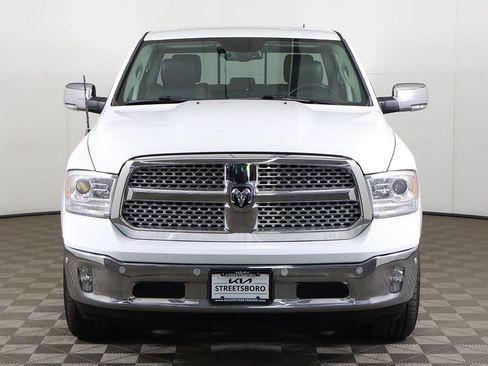 Used 2017 RAM 1500 Laramie w/ Convenience Group AWD/4WD image 10