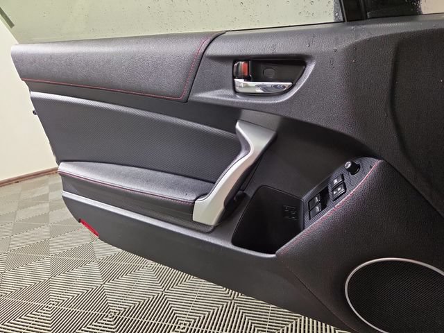 Used 2016 Scion FR-S RWD image 26