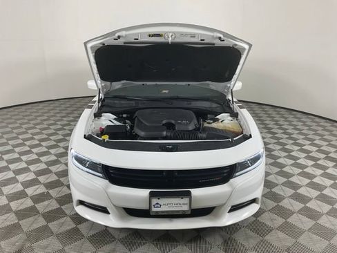 Used 2022 Dodge Charger SXT RWD image 16