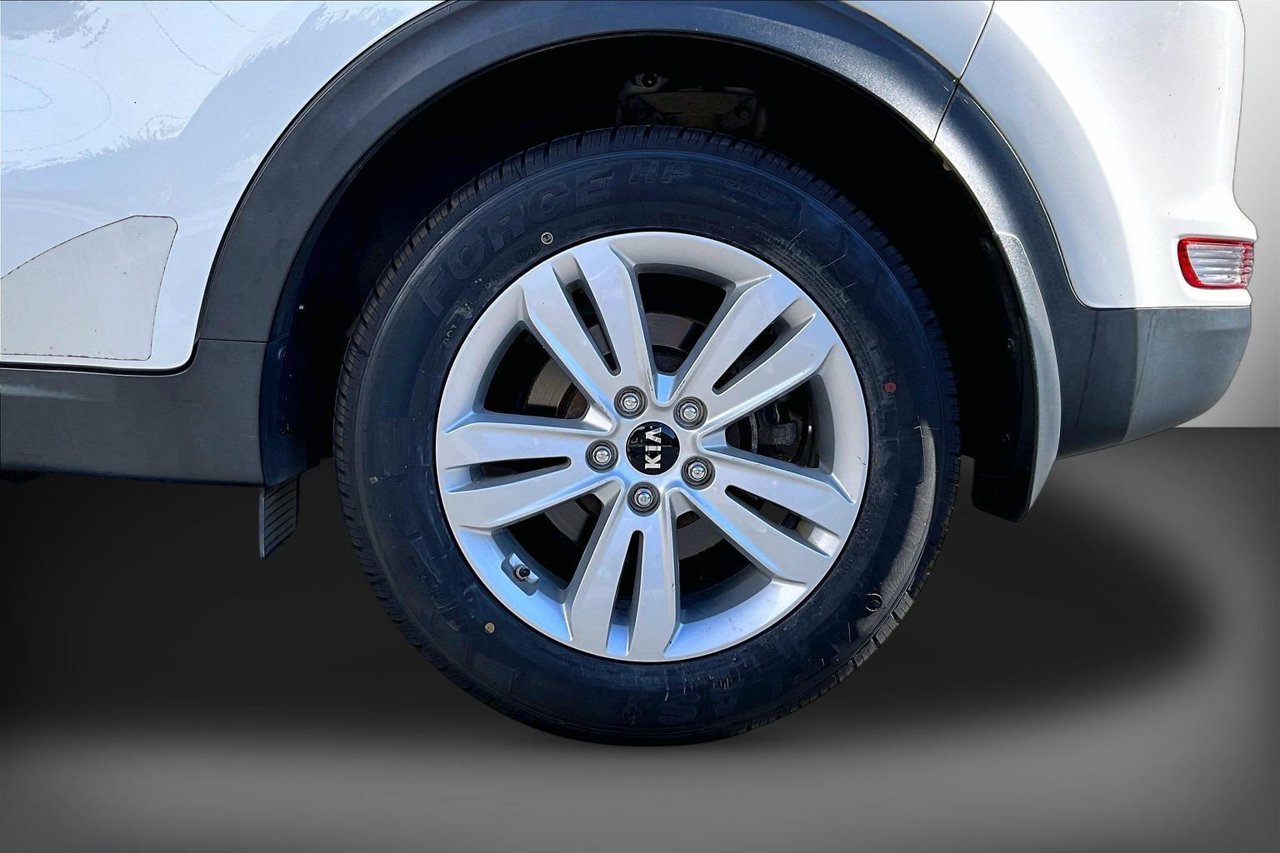 Used 2017 Kia Sportage LX w/ LX Popular Package FWD image 33
