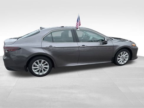 Used 2024 Toyota Camry LE image 20