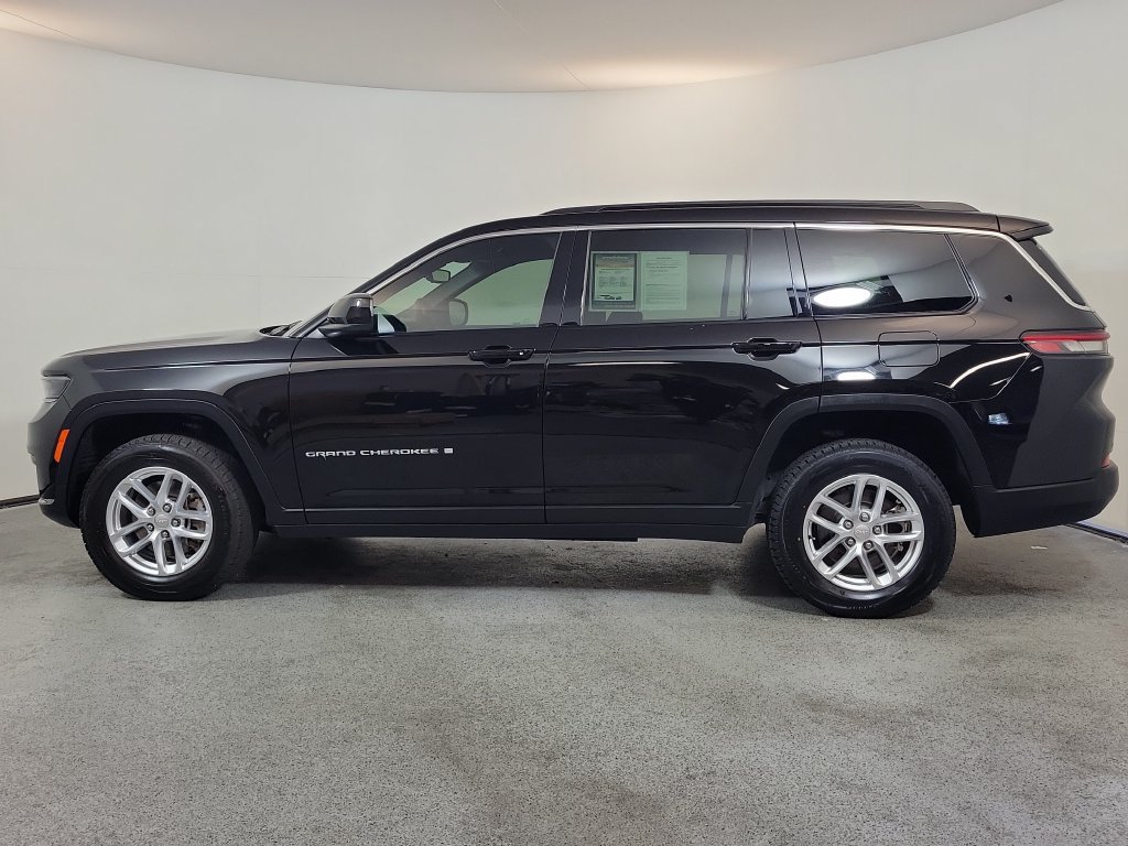 Used 2024 Jeep Grand Cherokee L Laredo RWD image 4