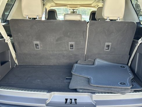 Used 2024 Lincoln Navigator Reserve image 37