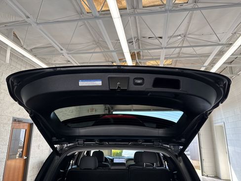 Used 2023 Hyundai Santa Fe SEL image 10