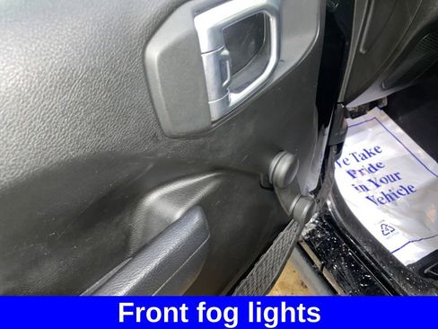 Used 2022 Jeep Wrangler Unlimited Sport image 10